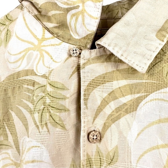 TOMMY BAHAMA Vintage Silk Tropical Palm Print Button Down Short Sleeve Shirt - Picture 5 of 8